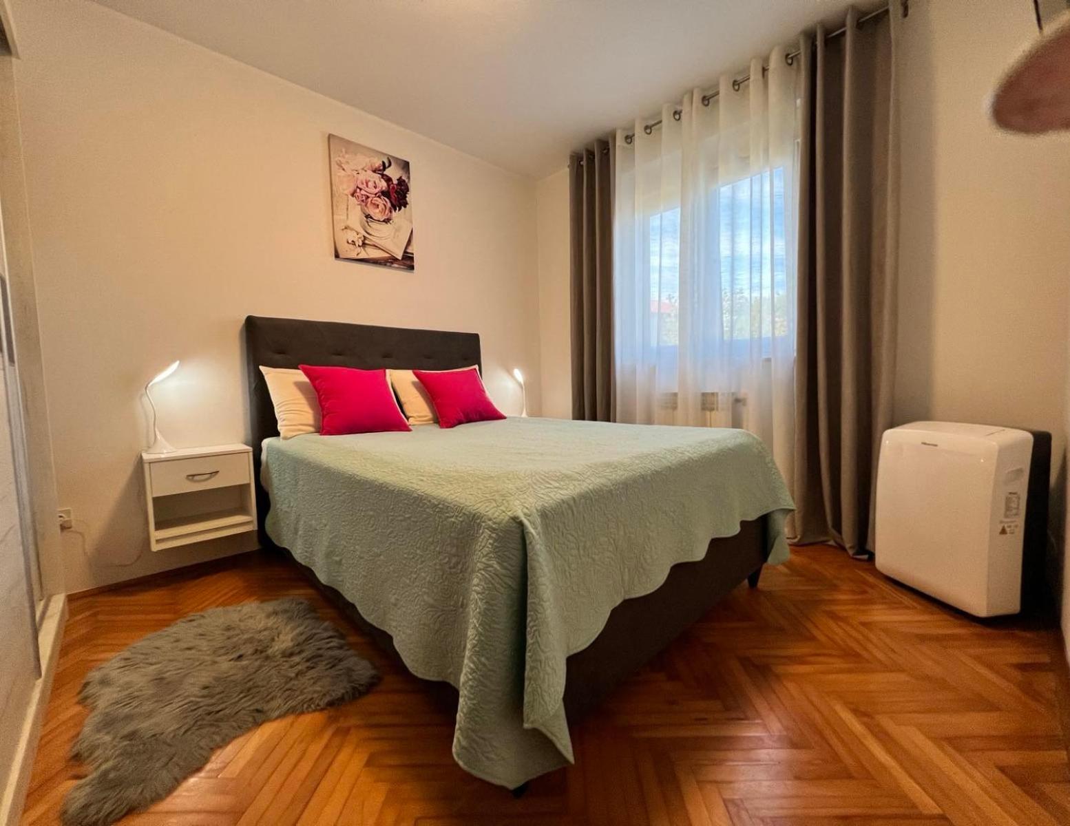 Apartment Tigo - 2 Bedrooms, 2 Bathrooms, Terrace And Big Garden Fazana Exterior photo